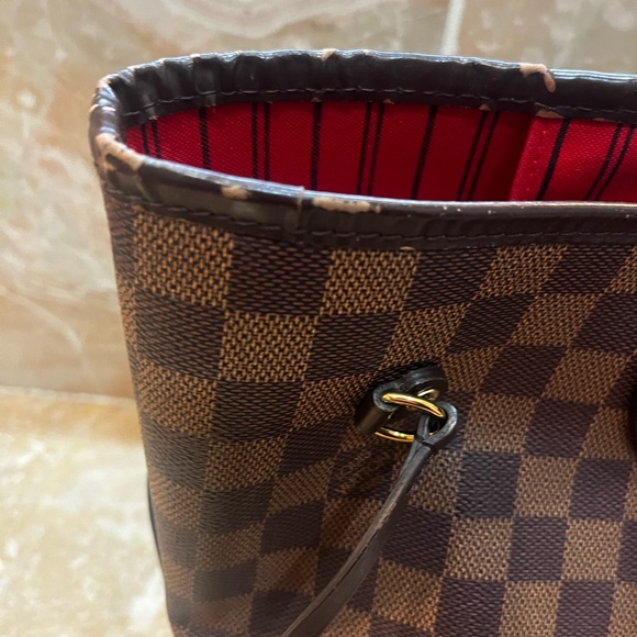 Louis Vuitton Neverfull MM tote - Picture 2 of 16
